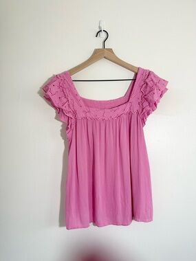 Thread & Clover - Pink Ruffled Women’s Blouse - Large but best fits Medium